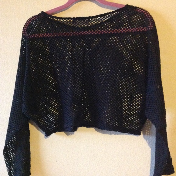 Top - Picture 2 of 3